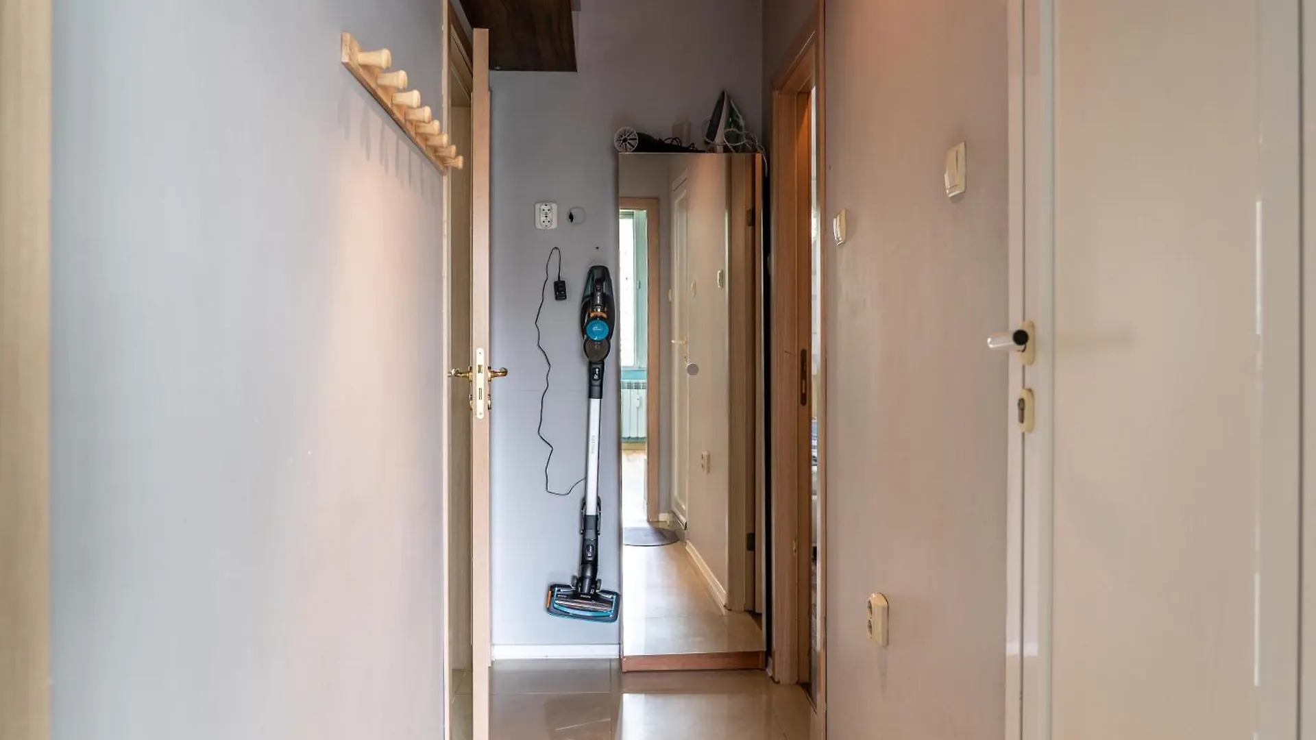 2 Bdr Cozy Downtown Apt I Mall, Park, Subway صوفيا بلغاريا