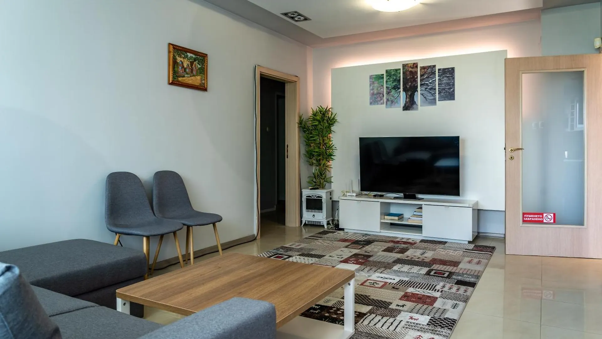 2 Bdr Cozy Downtown Apt I Mall, Park, Subway Sofya
